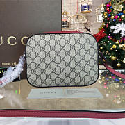 gucci gg supreme bee shoulder bag CohotBag 2220 - 4