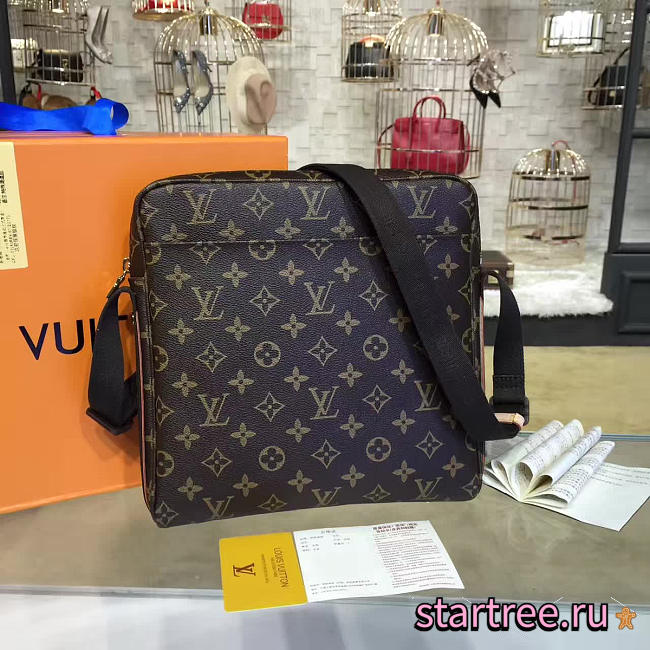Louis Vuitton | Messenger Voyager - 25cm x 5cm x 26cm - 1