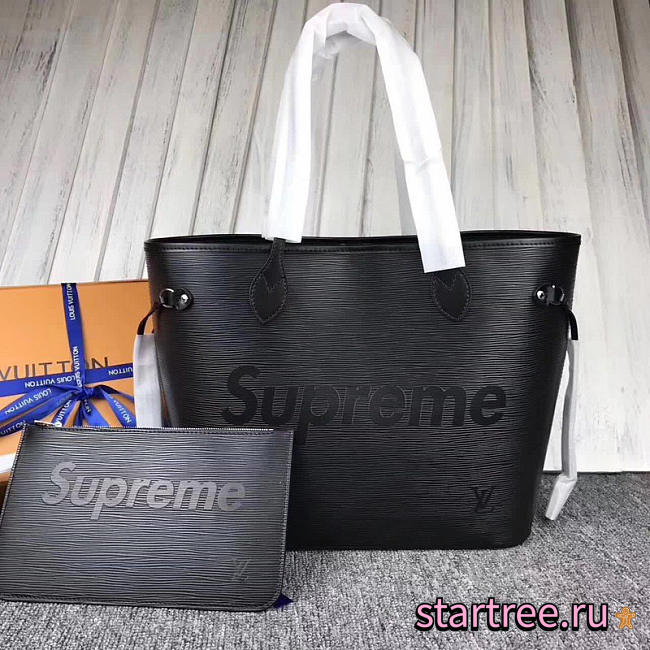 Louis Vuitton Supreme Shoulder Bag Black- M40882 - 32x29x17cm - 1