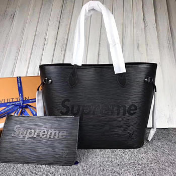 Louis Vuitton Supreme Shoulder Bag Black- M40882 - 32x29x17cm