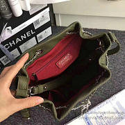Chanel calfskin bucket bag green a93598 vs08204 - 5