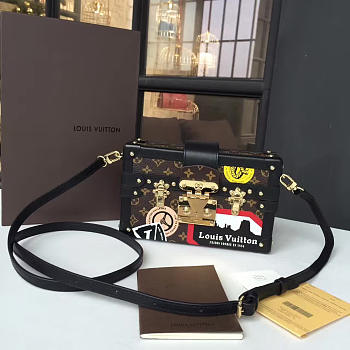  louis vuitton petite CohotBag  malle box sticker