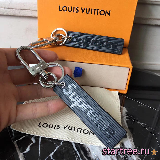  louis vuitton superme CohotBag  key ring noir 3817 - 1