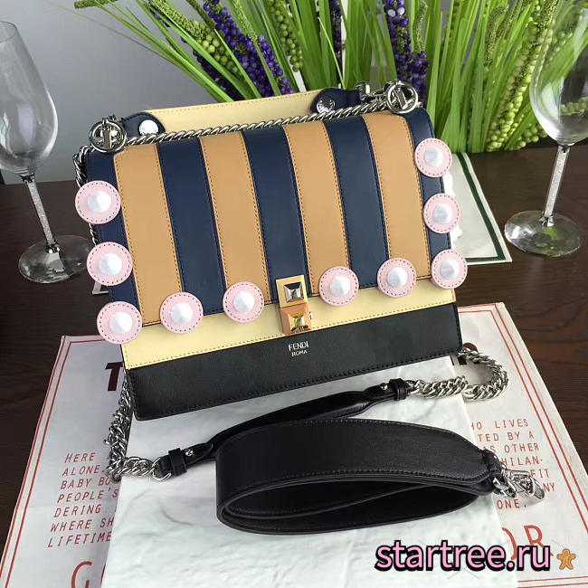 CohotBag fendi kani 1960 - 1