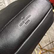   Louis Vuitton Avenue Sling Bag - 20x31x10cm - 4