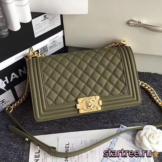 Chanel Quilted Caviar Medium Boy Bag Green- A67086 - 25x14.5x8cm - 1