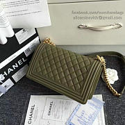 Chanel Quilted Caviar Medium Boy Bag Green- A67086 - 25x14.5x8cm - 6