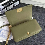 Chanel Quilted Caviar Medium Boy Bag Green- A67086 - 25x14.5x8cm - 5
