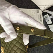 Chanel Quilted Caviar Medium Boy Bag Green- A67086 - 25x14.5x8cm - 3