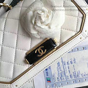 Chanel Lambskin And Calfskin Flap Bag White- A91836 - 21x12.5x7cm - 2