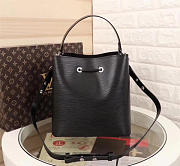Louis Vuitton Supreme Bucket Bag Black- M44022 - 26x22x27cm - 5