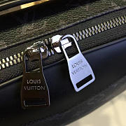 Louis Vuitton bumbag explore m42906 - 3