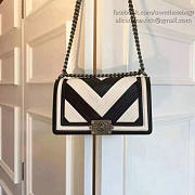 Chanel Medium Chevron Lambskin Quilted Boy Bag White And Black- A13044  - 4