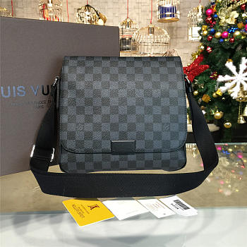 CohotBag louis vuitton  damier graphite district pm