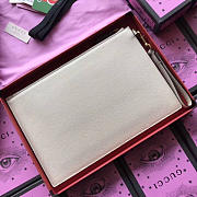 Gucci GG Leather White Clutch Bag - 30x20x1.5cm - 4