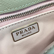 CohotBag prada metal closure 3925 - 2