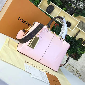 CohotBag louis vuitton tote miroir rose ballerine 3066