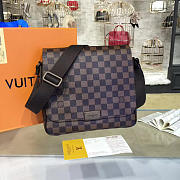 Louis Vuitton | Damier Ebene District PM 3425 - 1