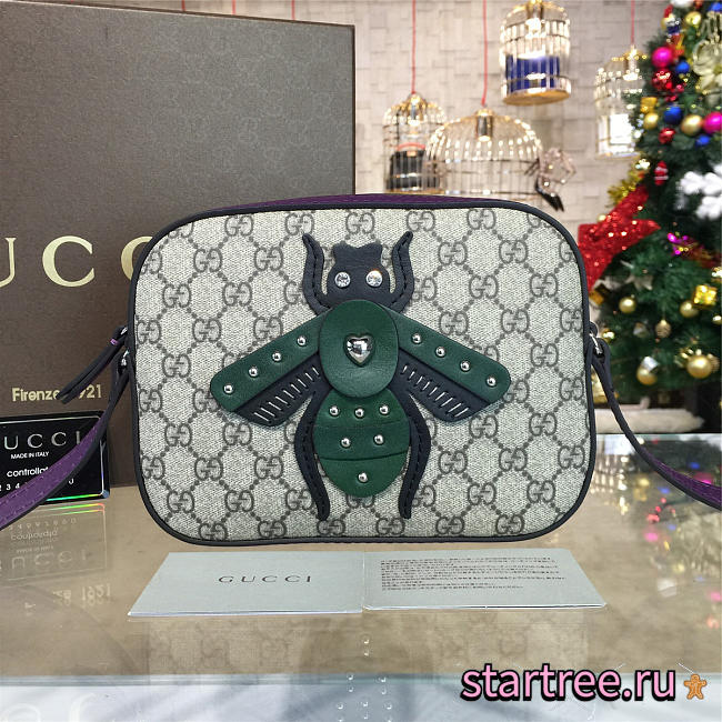 gucci gg supreme bee shoulder bag CohotBag 2226 - 1