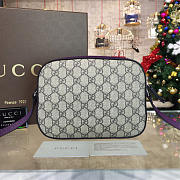 gucci gg supreme bee shoulder bag CohotBag 2226 - 4