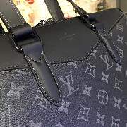 CohotBag louis vuitton tote explorer m40567 - 5