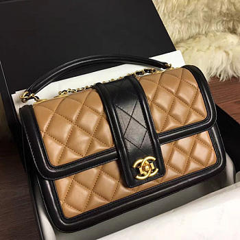 Chanel Quilted Lambskin Gold-Tone Metal Flap Bag Beige And Black- A91365 - 25.5x16x7.5cm