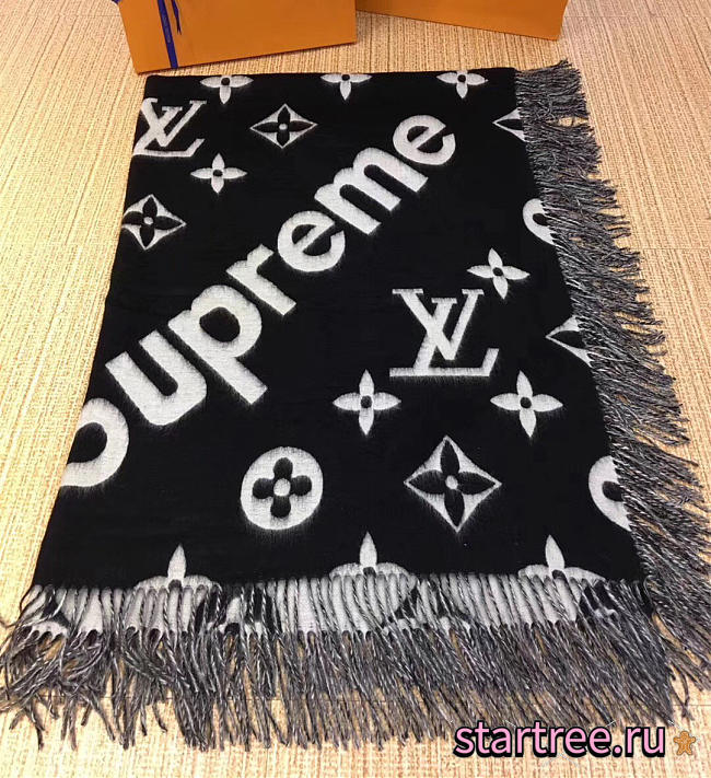 Louis Vuitton Supreme Scarf Black - 1