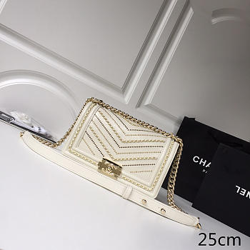 CohotBag chanel wrinkled calfskin white gold hardware