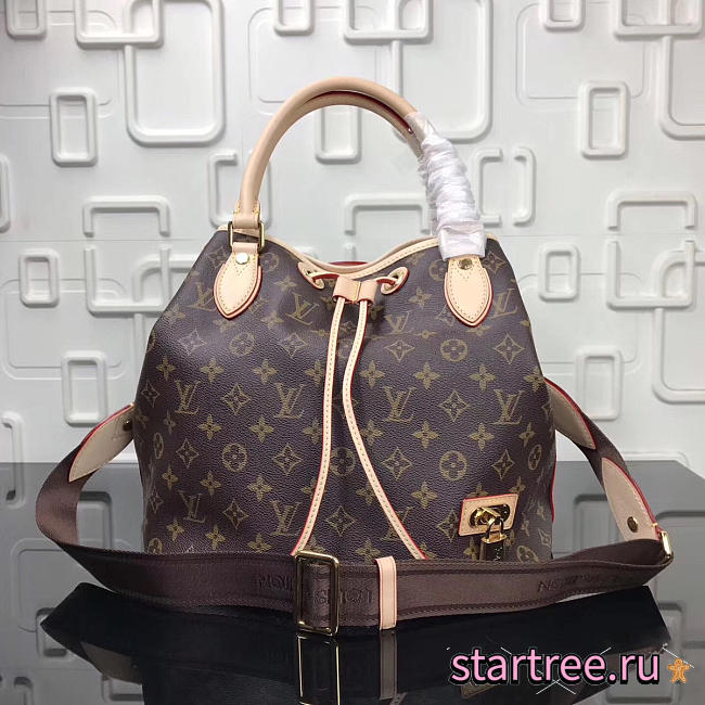Louis Vuitton | Classic Bucket Bag M40372 - 1