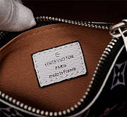 Louis Vuitton | Trendy Bucket Bag M44021 Brown Red & Dark Blue - 4