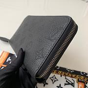 Louis Vuitton Zippy Wallet Black- M58431 - 20x2x19cm - 2