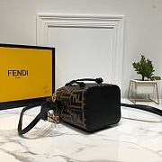 Fendi Mon Tresor Brown Leather Mini-Bag - 18x12x10cm - 2