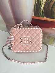 Chanel | Vanity Case Pink Grained Caldskin Leather - 1