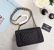 Classic Chanel Chevron Flap Bag Original Caviar Leather 20cm Black - 3