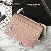 YSL Sunset Chain Wallet In Crocodile Light Pink - 17cm x 13cm x 7cm - 2