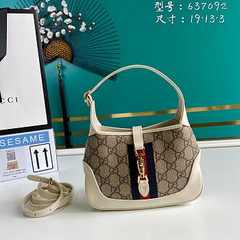 Gucci Mini Handbag White- 637092 - 19x13x3cm
