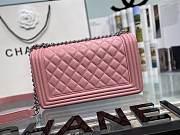 Chanel Boy Flap Bag Pink Lambskin Medium- A67086 - 25×15 ×7.5cm - 2