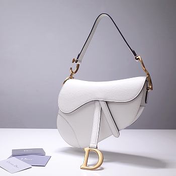 Dior Saddle White Bag- M0446C - 25.5 x 20 x 6.5 cm