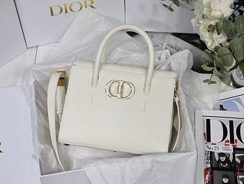 Dior Medium St Honoré Tote White Grained Calfskin - M9321UMBA - 25x19x12cm