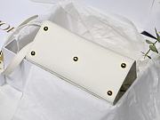 Dior Medium St Honoré Tote White Grained Calfskin - M9321UMBA - 25x19x12cm - 2