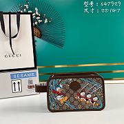  Gucci Disney x Gucci Donald Duck Cosmetic Case - 647929 - 22x14x7cm - 5