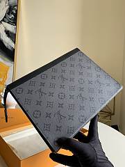  Louis Vuitton Pochette Voyage MM Monogram- M69535 - 27×21×3 cm - 6