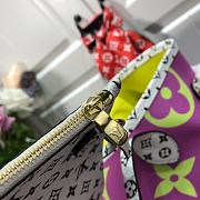 Louis Vuitton | Neverfull Purple M44588  - 3