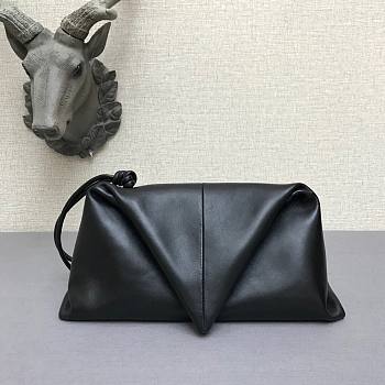  BOTTEGA VENETA Trine Black leather clutch - 16x18x32cm