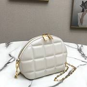 Bottega Veneta Diamond Sheepskin White Mini Chain Bag - 11x14x16cm - 3