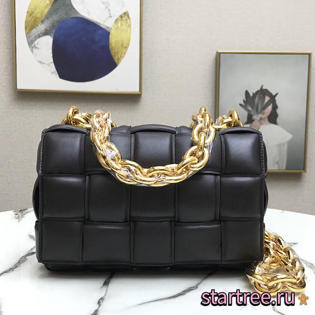 BV The Chain Cassette Black Shoulder Bag- 26x18x8cm - 1