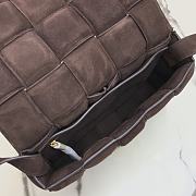 Bottega Veneta Chain Cassette Dark Brown_26x18x8cm - 6