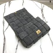 Bottega Veneta Chain Cassette Grey_26x18x8cm - 6