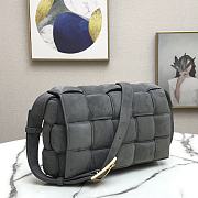 Bottega Veneta Chain Cassette Grey_26x18x8cm - 5