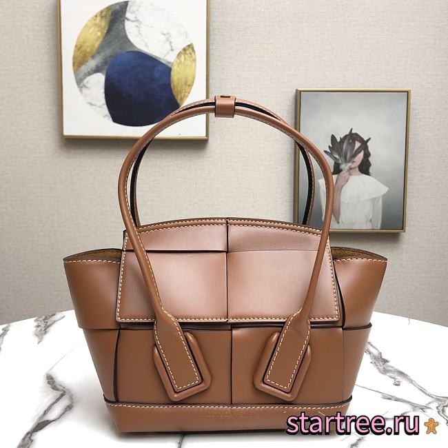 Bottega Veneta  Mini Arco Bag - 29x9x29cm - 1